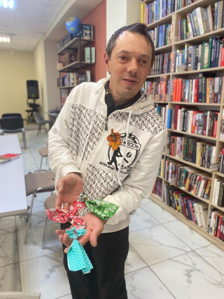В Центральной библиотеке изготовили чудесных лоскутных кукол!