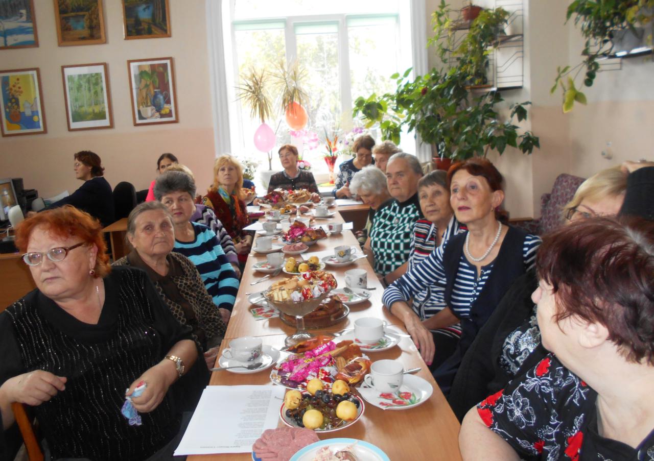 Ретро-встреча в День пожилых людей